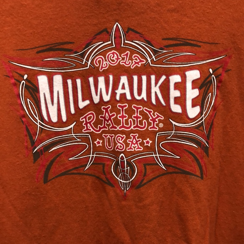 2017 Milwaukee Rally USA Tshirt Gildan size 2xl